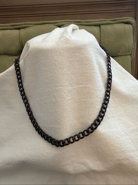 Black Men's Chain Necklace - Classic Link Design Unisex